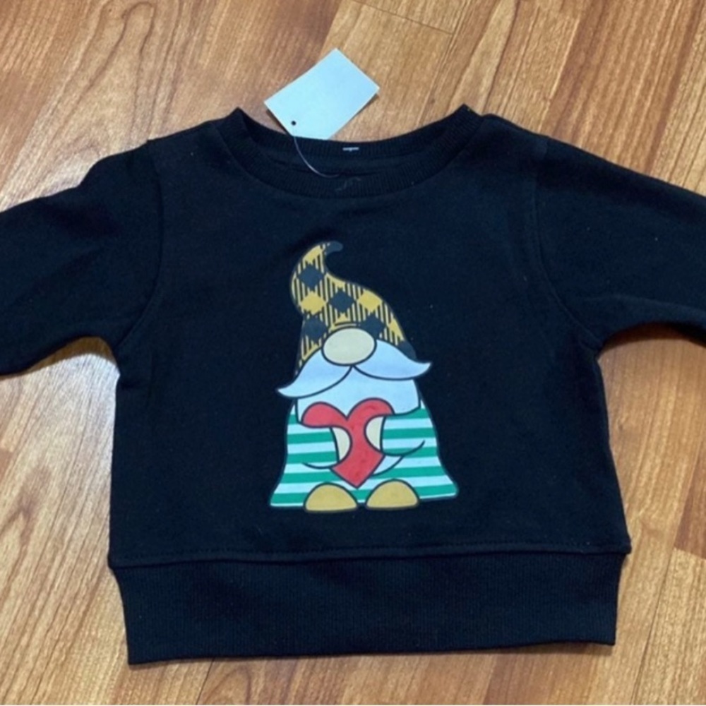 New gnome Christmas sweatshirt